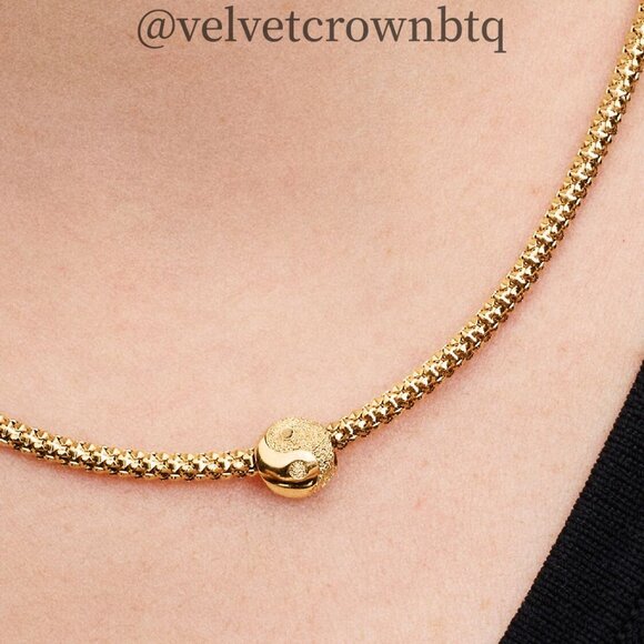 Pandora Textured Yin and Yang Mini Charm - Picture 4 of 4